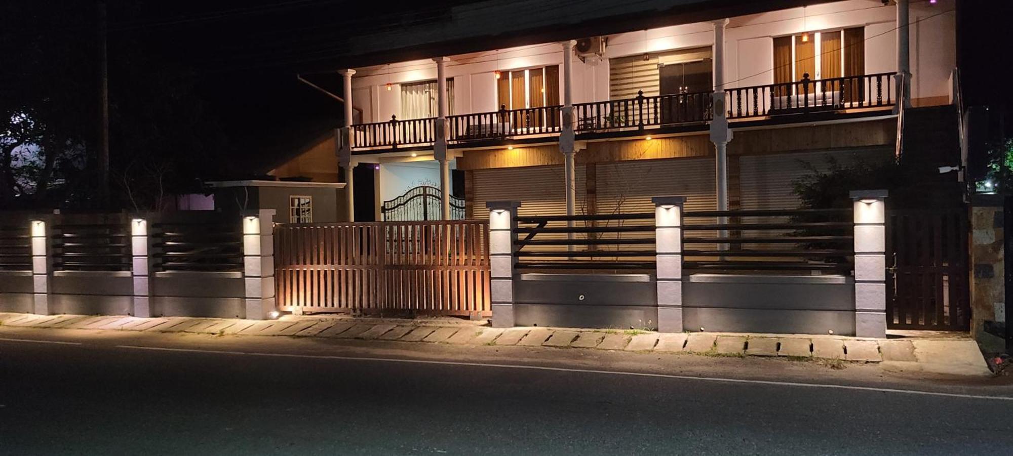 Gg Lodge Мириса Екстериор снимка