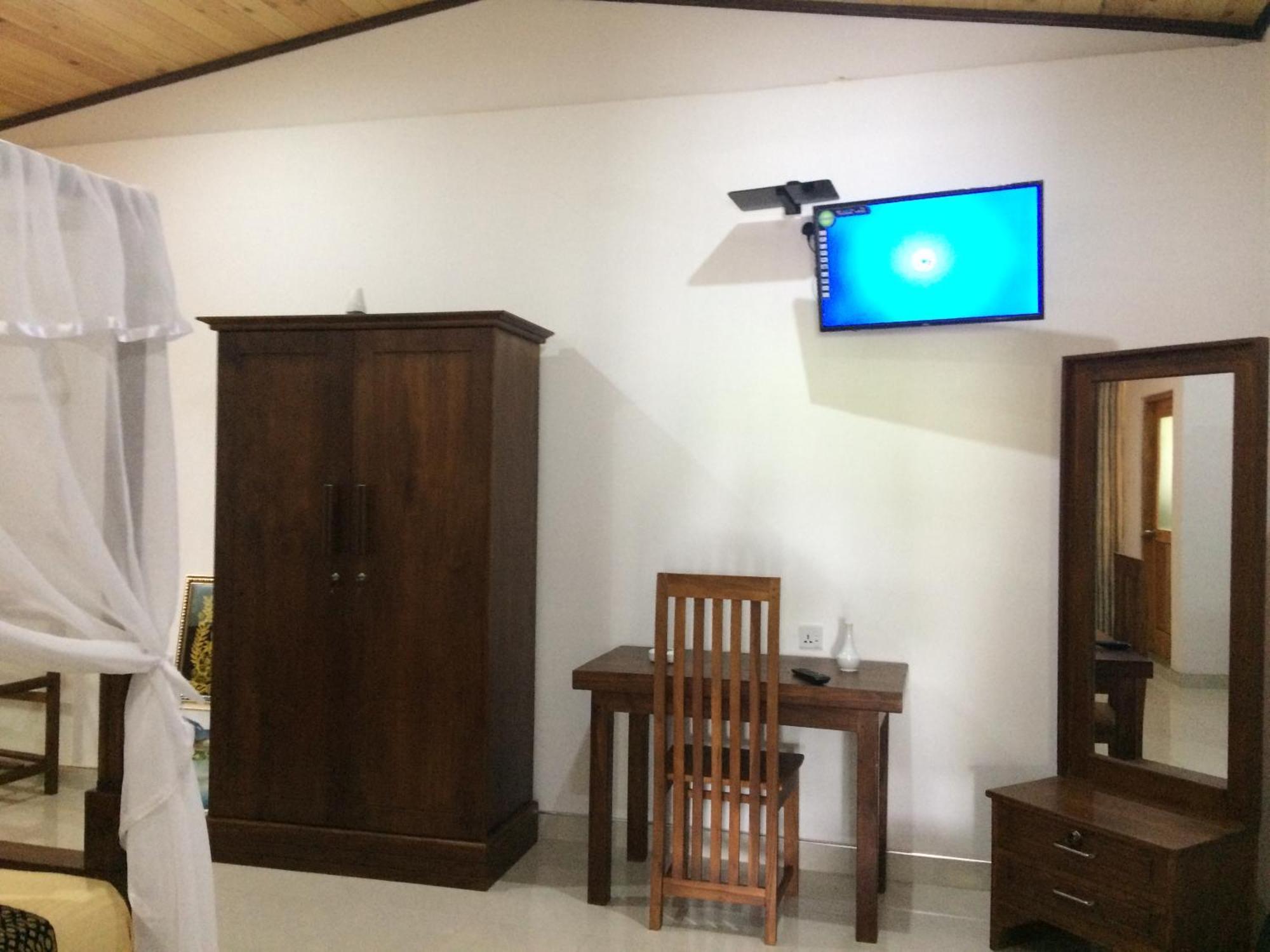 Gg Lodge Мириса Екстериор снимка