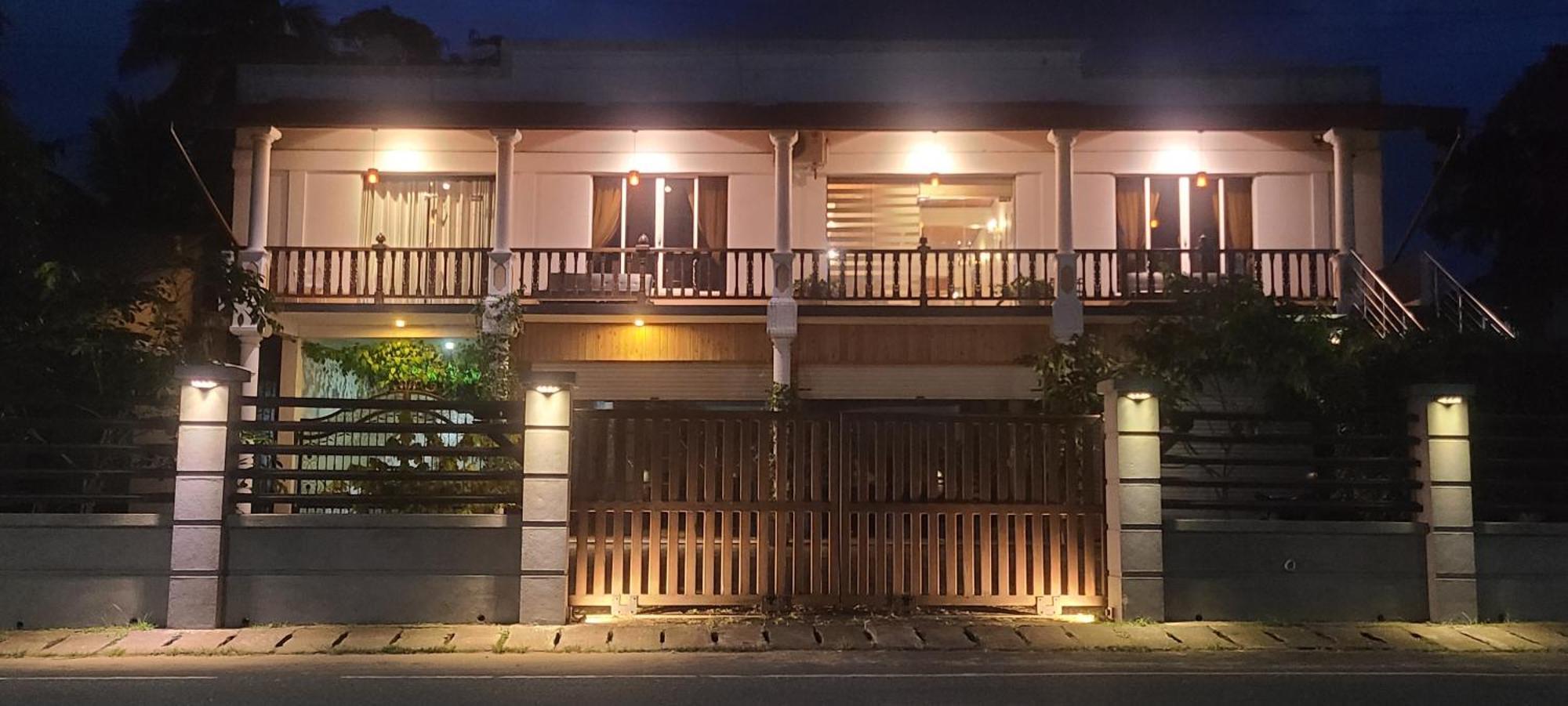 Gg Lodge Мириса Екстериор снимка